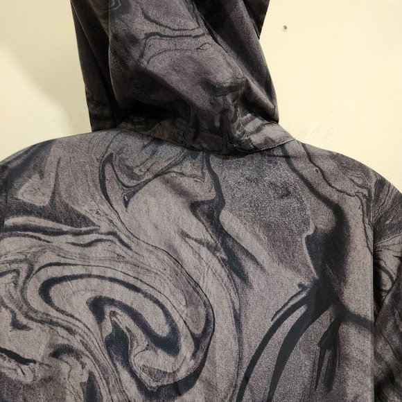 H & M marble tie dyed Epic Vibes windbreaker jacket w/ detatchable hood boys 20 - Picture 6 of 10